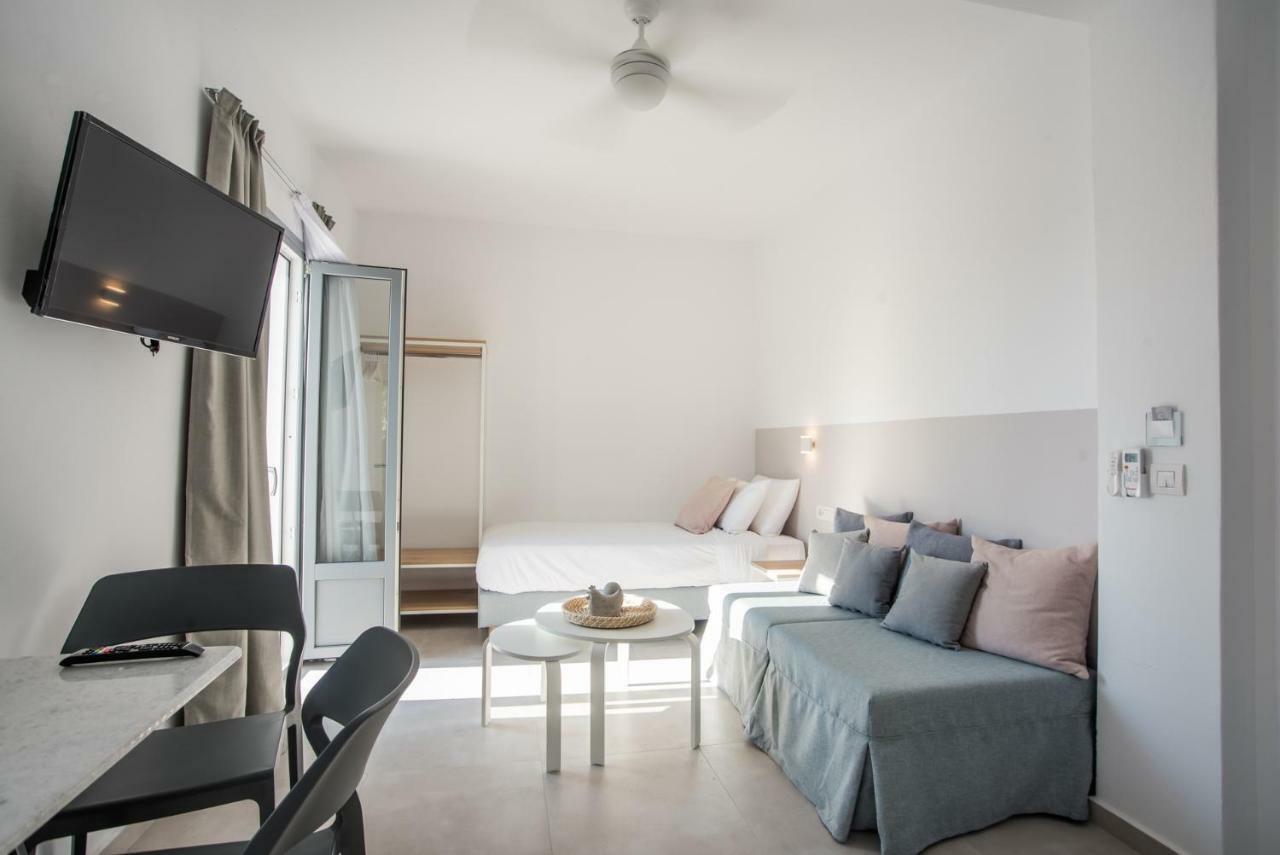 Nautilus Apartments-Suites Парос Экстерьер фото